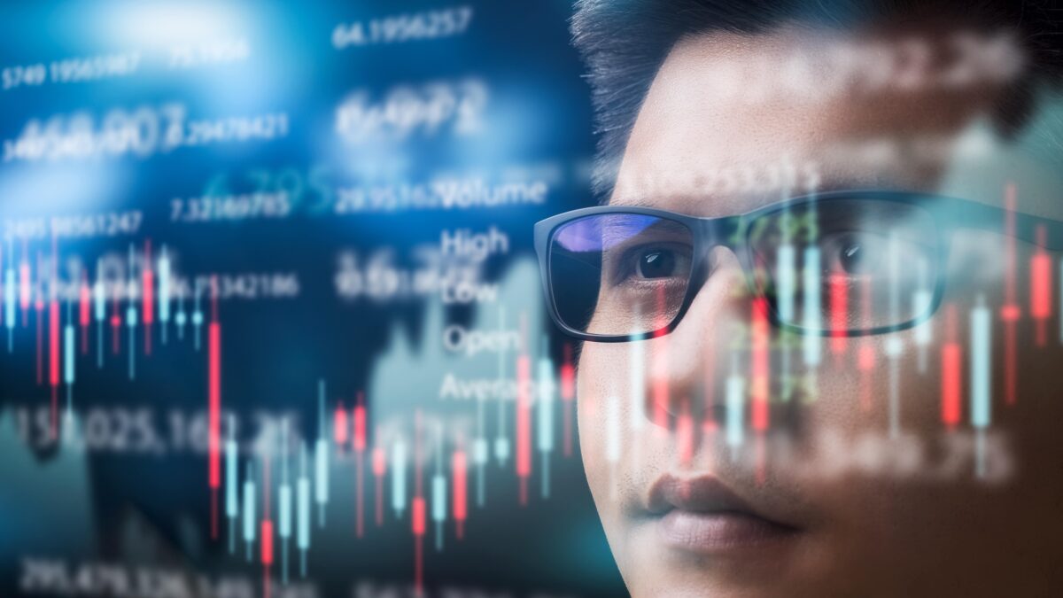 Achieving Sales Success with Copilot: Analysis and Forecasting